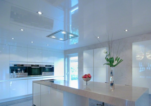 Установка натяжных потолков под ключ